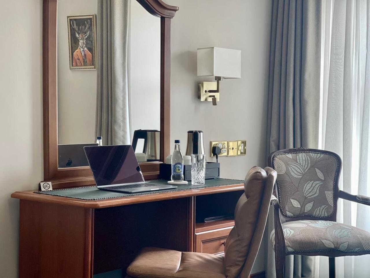 Corbett Court Hotel Fermoy Ngoại thất bức ảnh